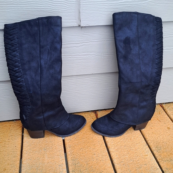 FergaLicious Boots - Picture 5 of 6